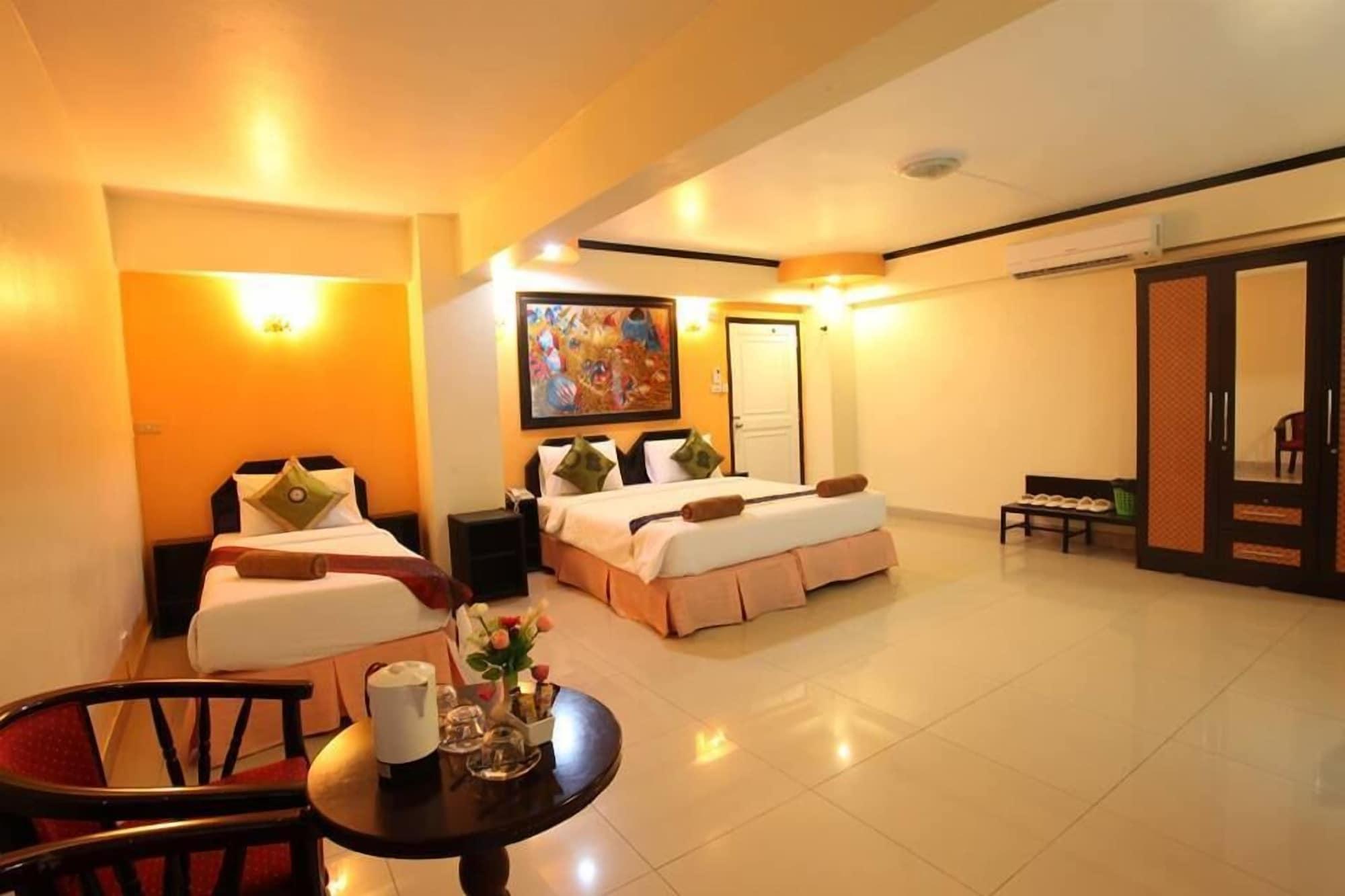 Home Pattaya Hotel Exterior foto