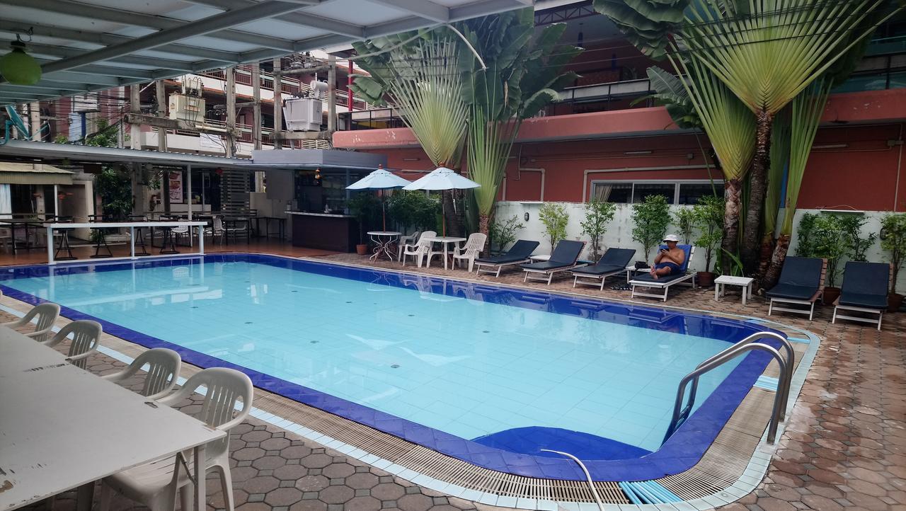 Home Pattaya Hotel Exterior foto