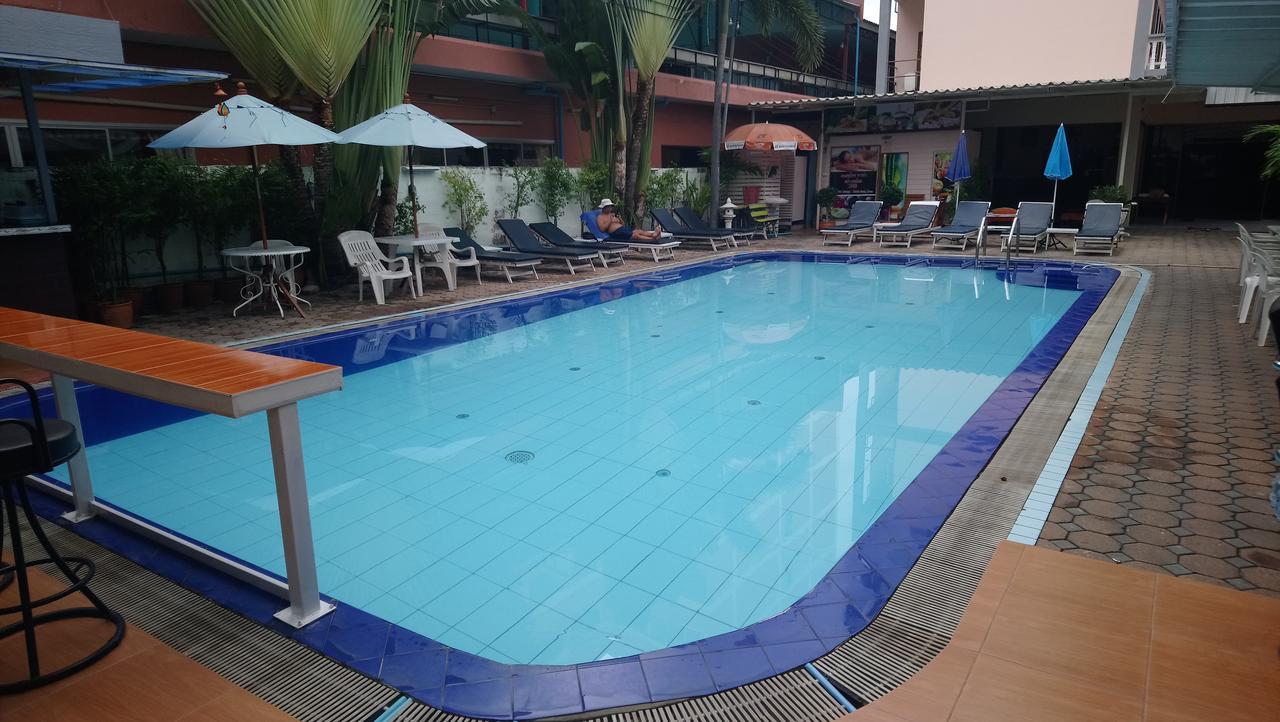 Home Pattaya Hotel Exterior foto